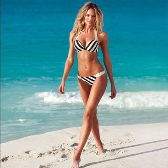 Rare! DISCONTINUED! VS Push-Up Bikini Top - Picture 2 of 11